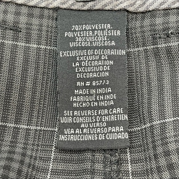 O’NEILL Men’s Charcoal Gray Plaid INTERSECT Walking Shorts 13” Inseam - Picture 7 of 7